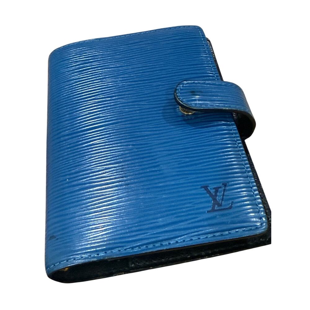 Louis Vuitton Blue Epi Leather Agenda comes with note pad EUC. Made in Spain - Picture 7 of 10